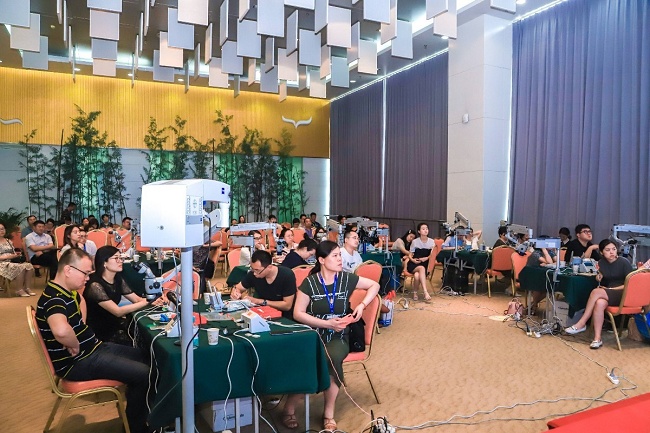 中国(青岛)国际口腔器材展览会暨学术交流会HM-Dental(www.rhrhrh.cn)