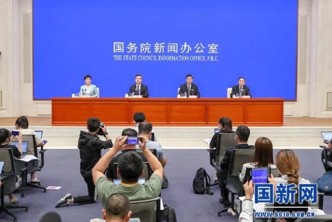 国务院新闻办公室召开2021第18届中国东盟博览会发布会(www.rhrhrh.cn)