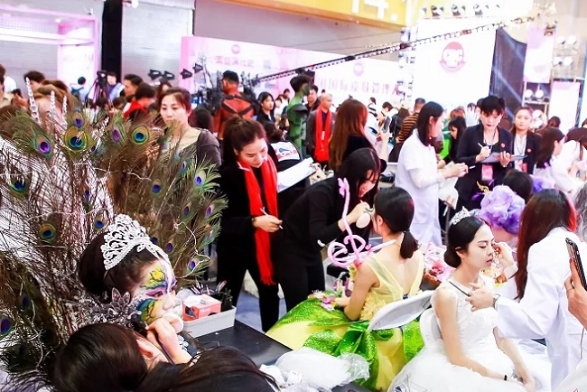 广州医疗美容展览会CIBE(www.rhrhrh.cn)