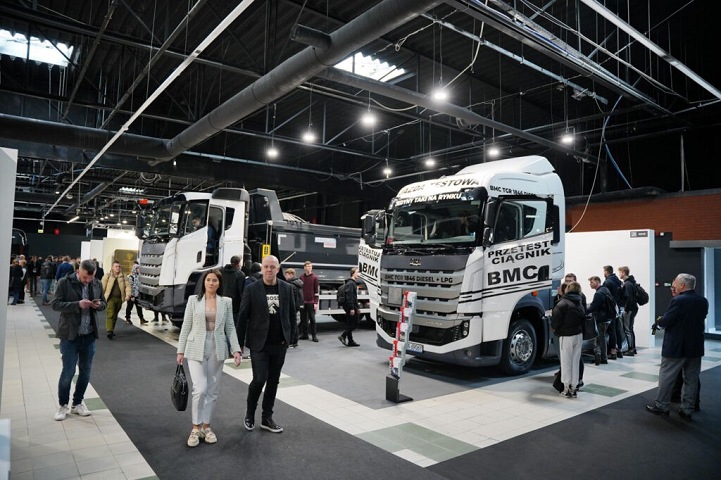 波兰华沙公共交通及客车巴士展览会Warsaw Bus Expo(www.rhrhrh.cn)