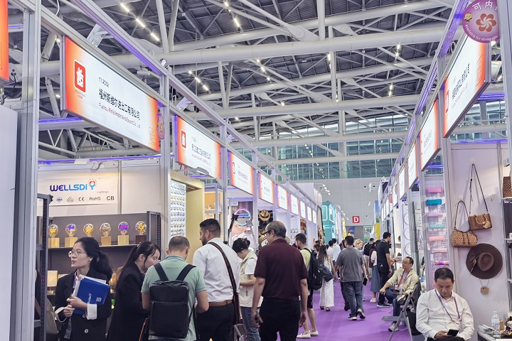 印尼国际石油天然气展览会OIL&GAS-展会时间-展会规模-官方报名(www.rhrhrh.cn)