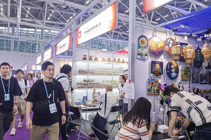 2025越南胡志明塑料及橡胶工业展览会Vietnam Plas官方报名，好位在线选！！(www.rhrhrh.cn)