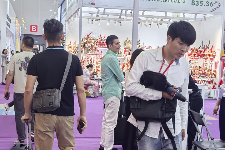 2025中东迪拜电力、照明及新能源展览会MEE即将开幕！一千多家展商共聚于此探讨学习！！(www.rhrhrh.cn)