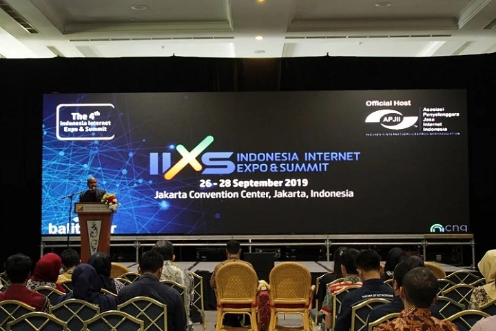印尼消费电子及通讯展览会IIXS+INTI(www.rhrhrh.cn)